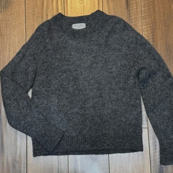 Everlane Women's Alpaca Sweater - Picture 2 of 5